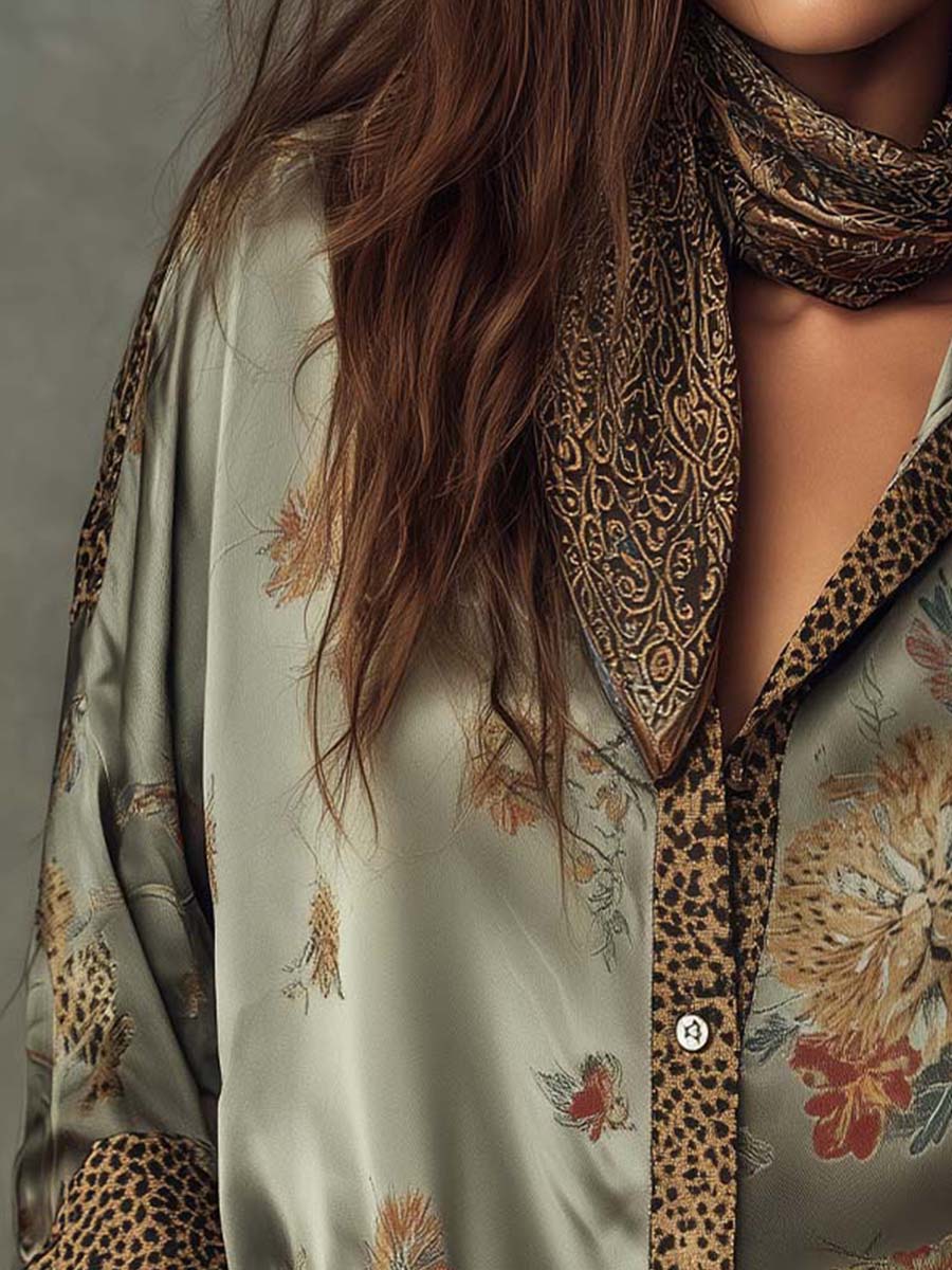 Camicia a Maniche Lunghe in Raso con Motivi Floreali e Bordi Leopardati