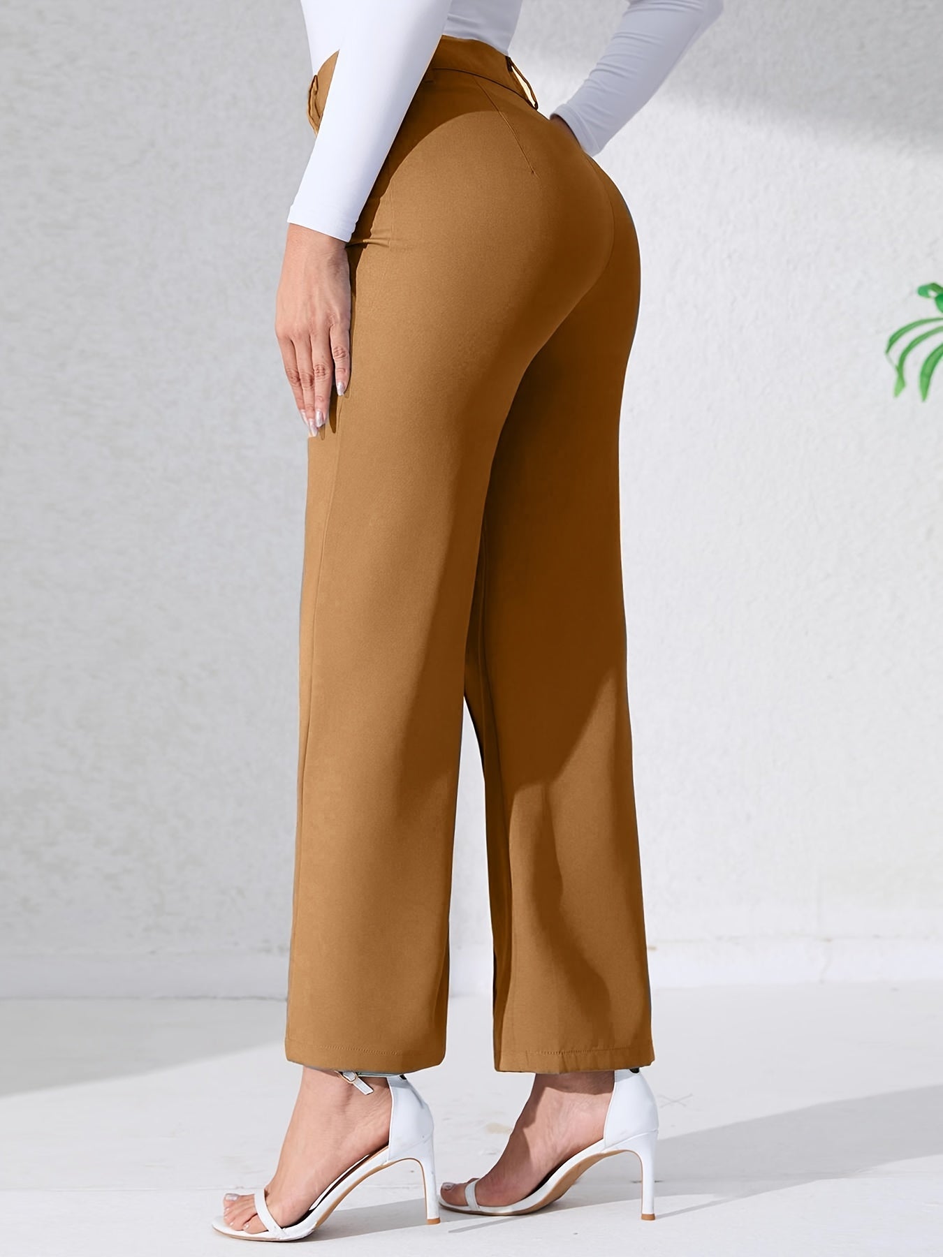 Pantaloni a vita alta