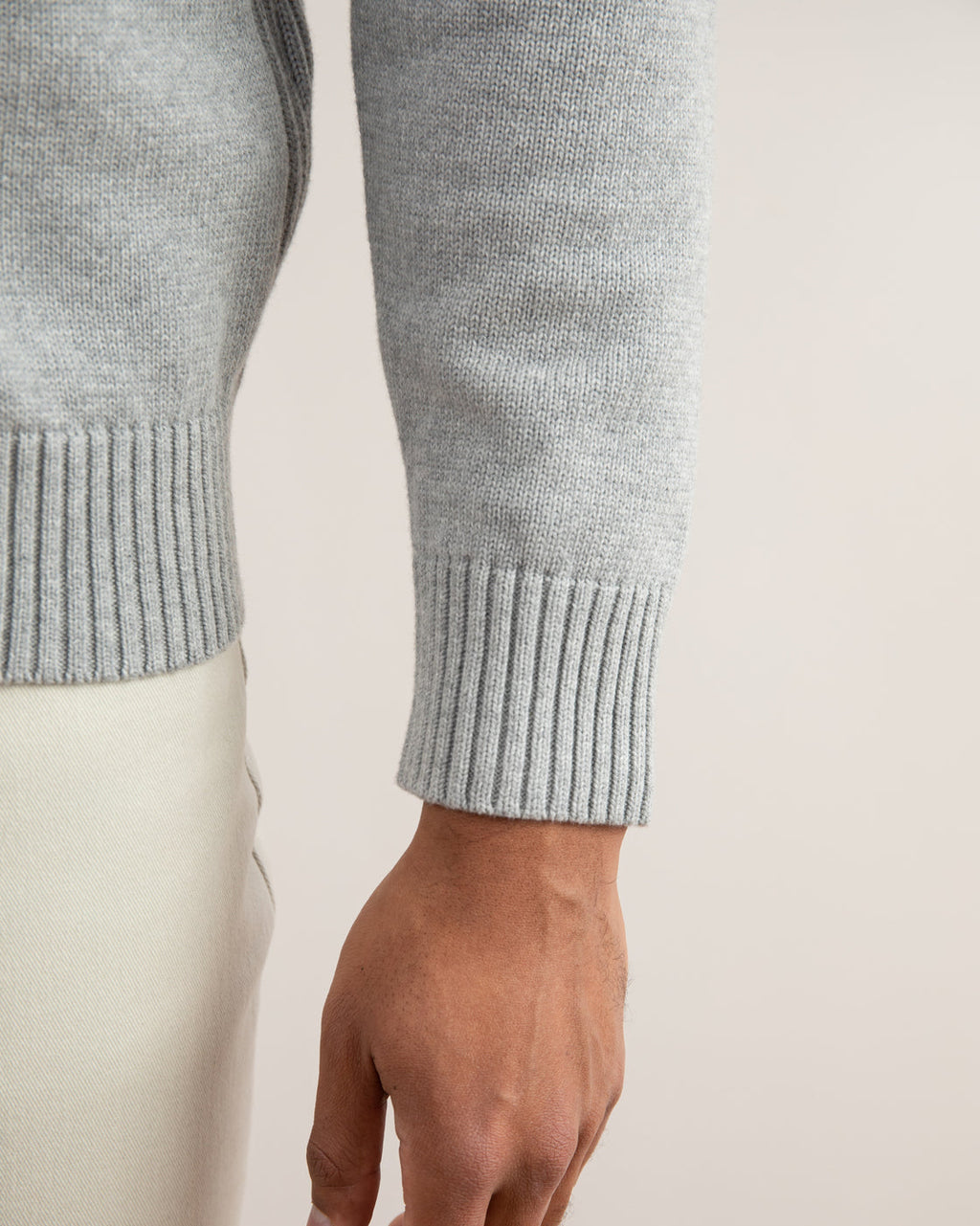 Maglione con Zip Dalla Struttura Rigida
