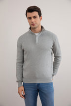 Maglione Leggero a Collo Alto