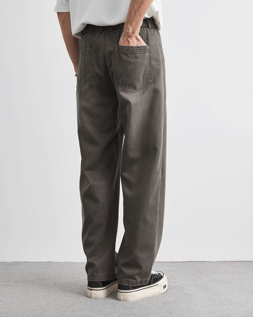 Jeans Dritti con Lavaggio Easy