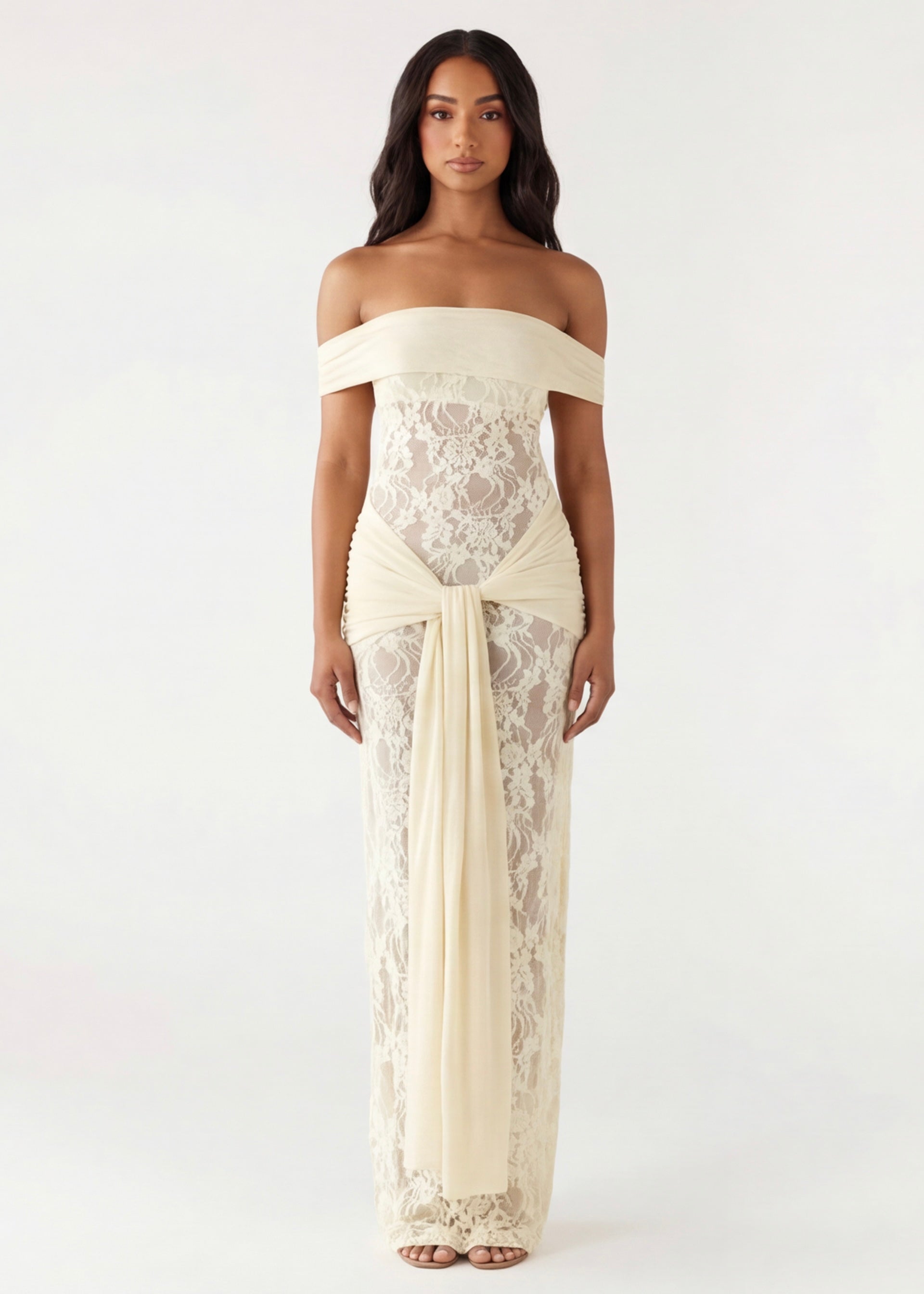 Valenza | Lace Gown Maxi