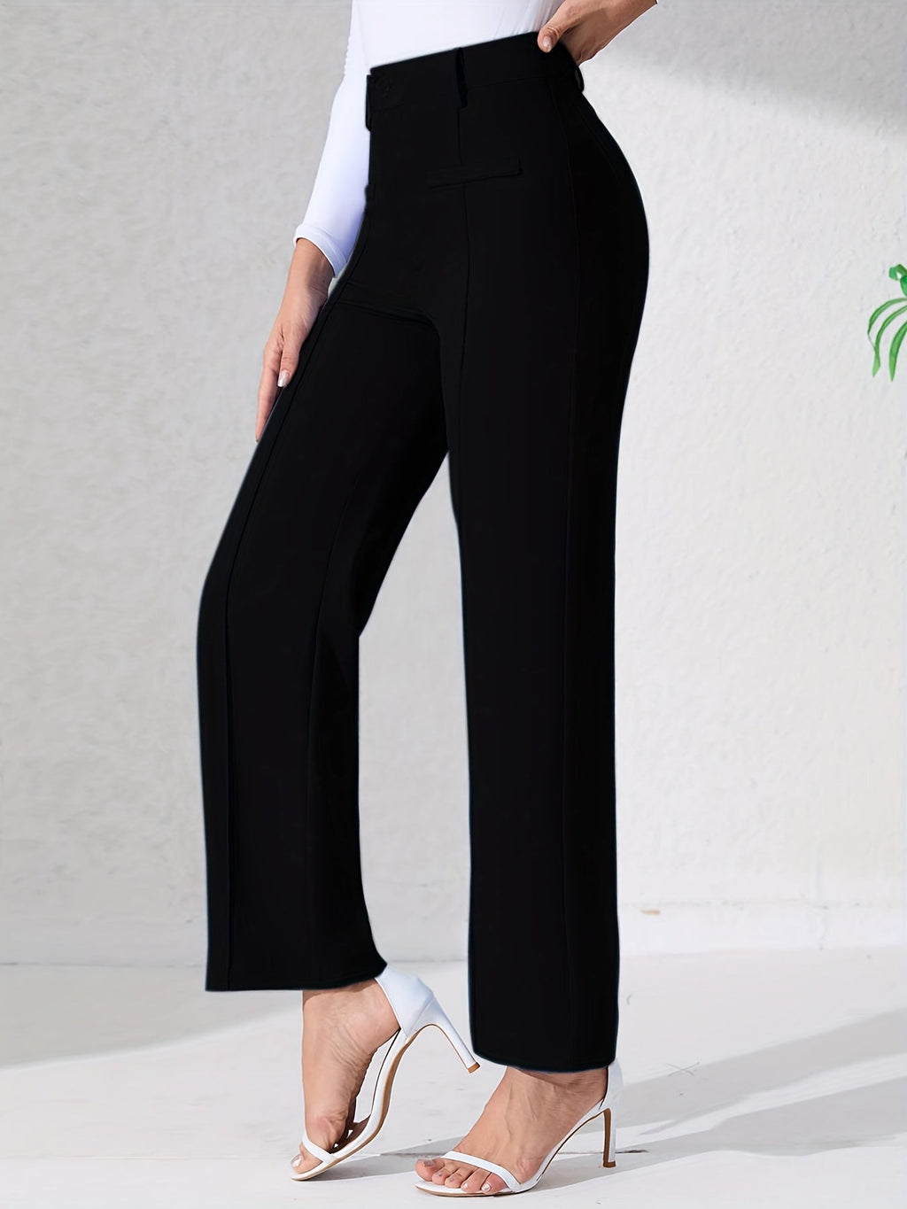 Pantaloni a vita alta