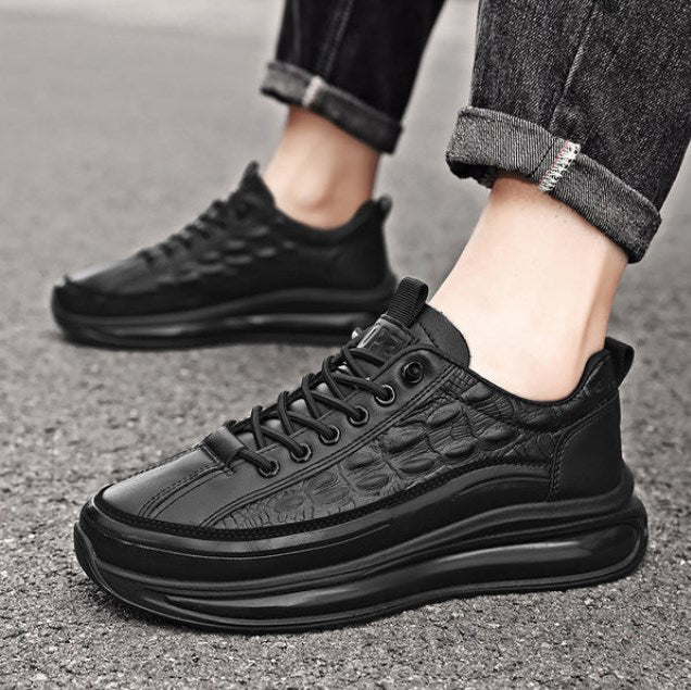 Scarpe da Uomo in Coccodrillo — Comfort e Stile Senza Compromessi
