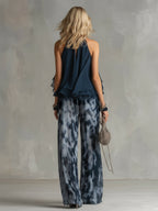 Lilla – ensemble élégant en chiffon avec un haut à col montant et un pantalon à jambes larges à motifs