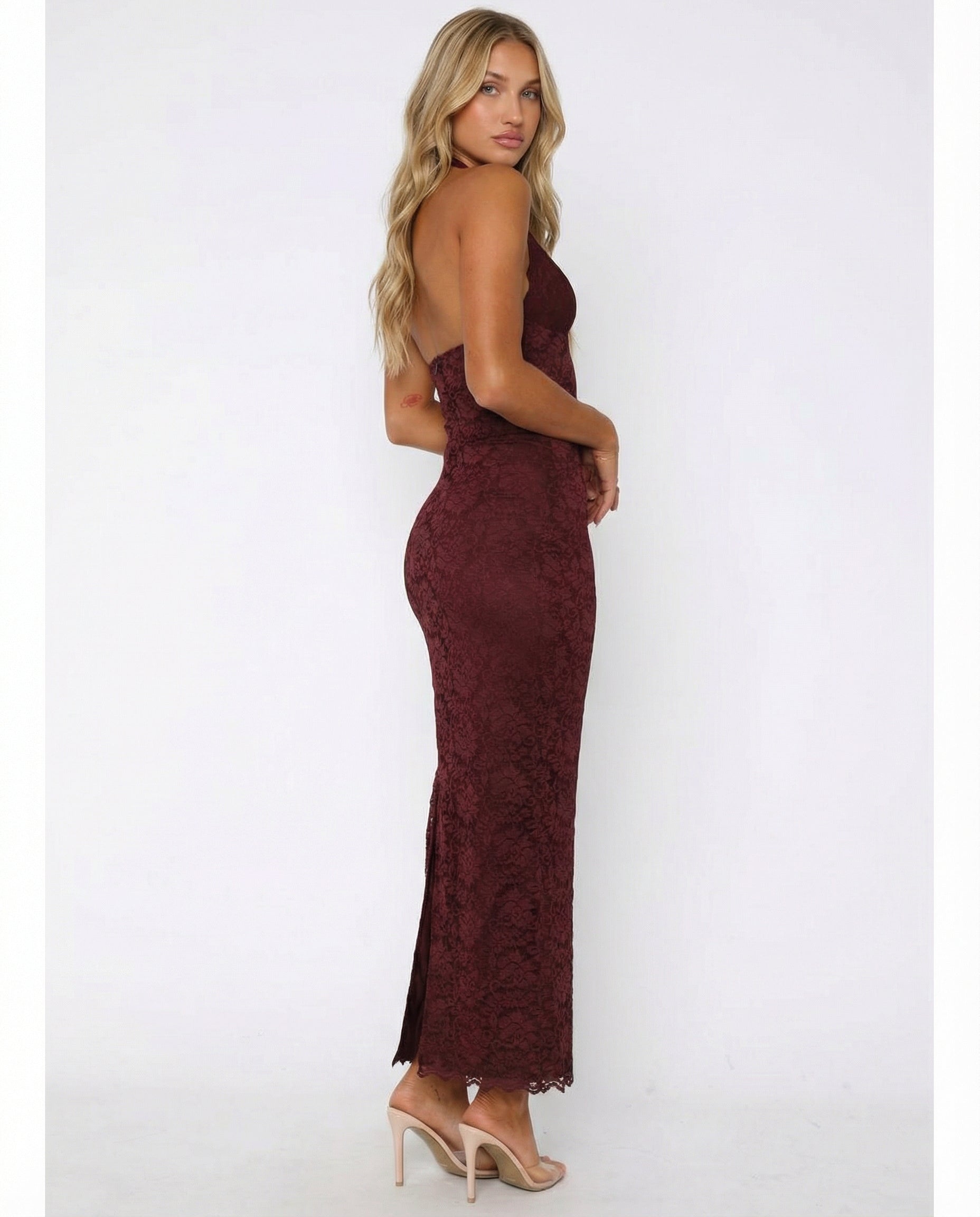 Valenza | Lace Me Maxi Dress