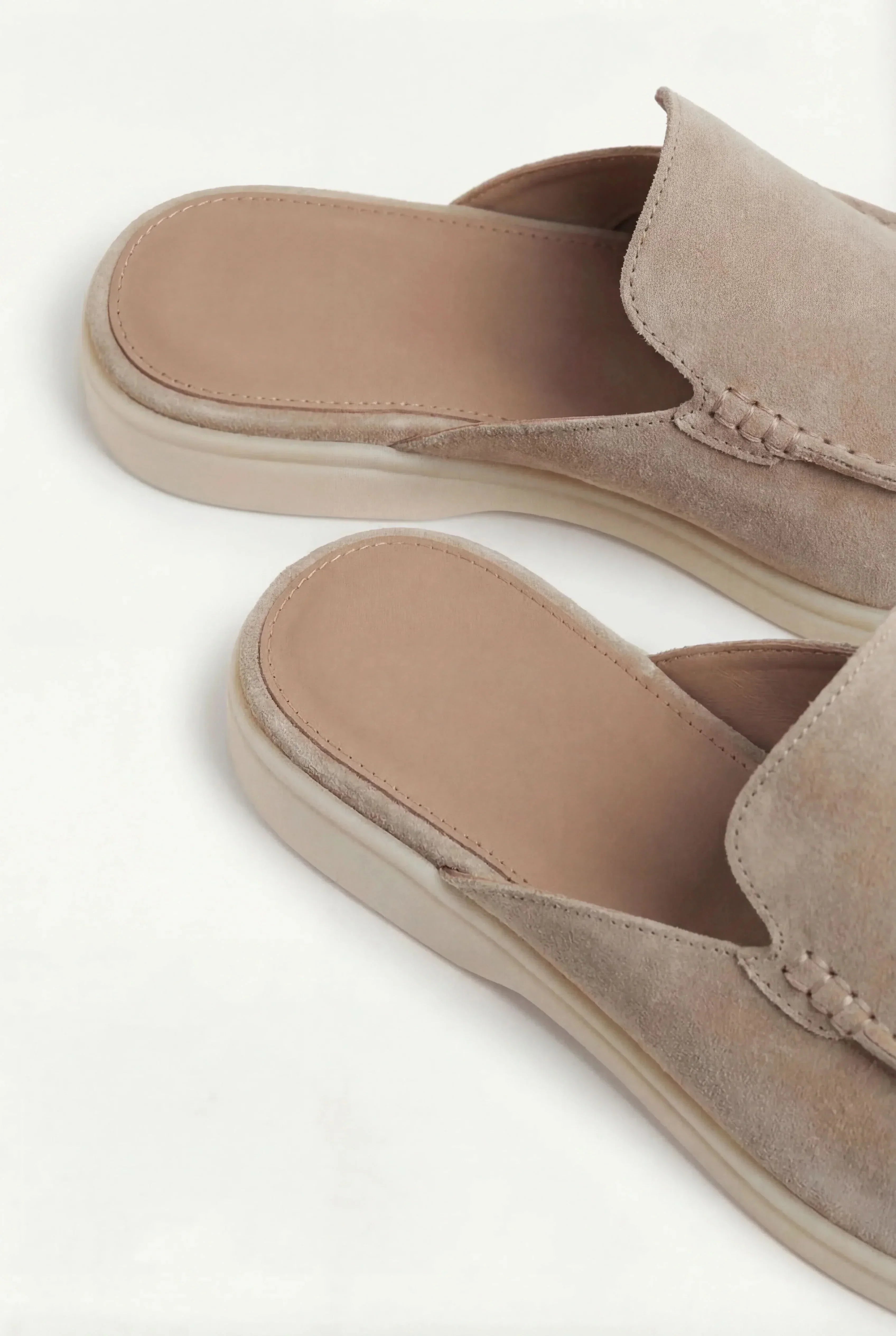 Riviera | Mules in Camoscio Beige Yacht
