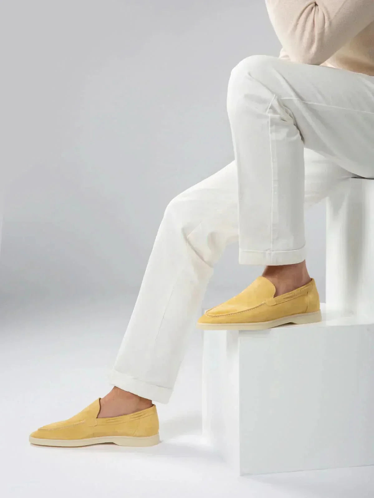 Classic | Mocassino in Pelle Scamosciata Giallo Agrumato